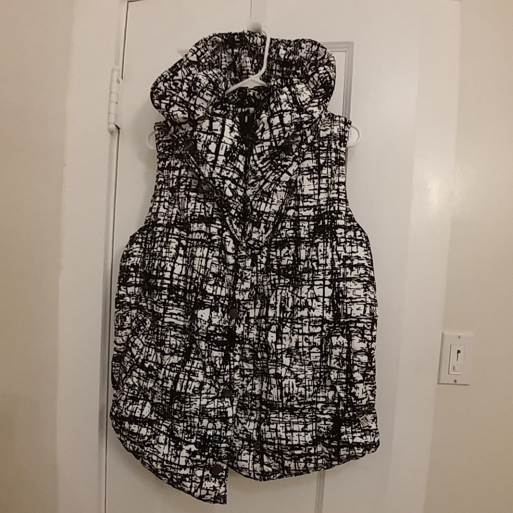 Calvin Klein Performance puffer vest